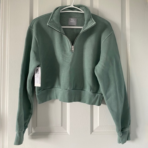 TNA Tops - Tna 1/4 zip sweatshirt - Size Small. New without Tags.